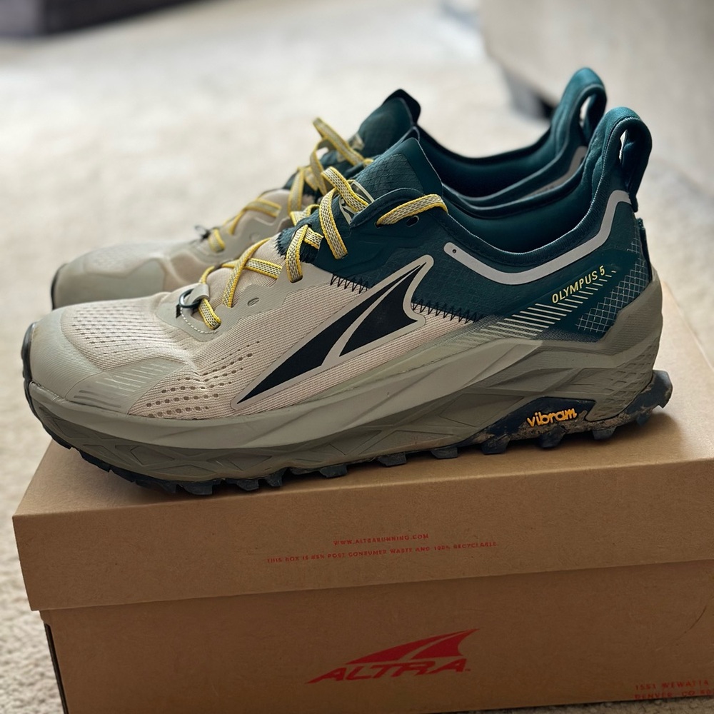 Altra Olympus 5 | Men’s 11.5 | Gray/Teal | 12 Miles